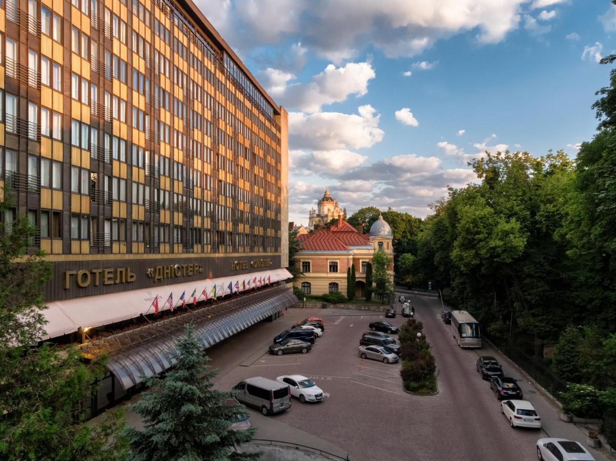 Premier Hotel Dnister Lviv Exterior photo